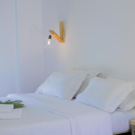 Rustic Hill Private Pool Suites Kalamata Luaran gambar