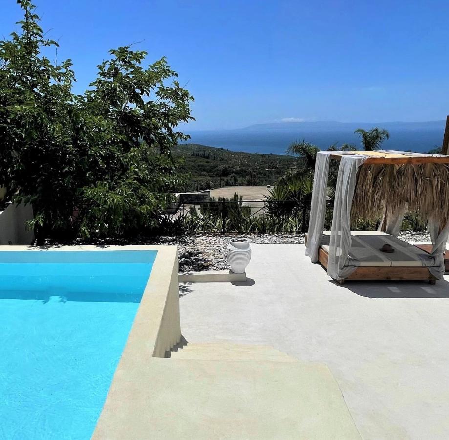 Rustic Hill Private Pool Suites Kalamata Luaran gambar