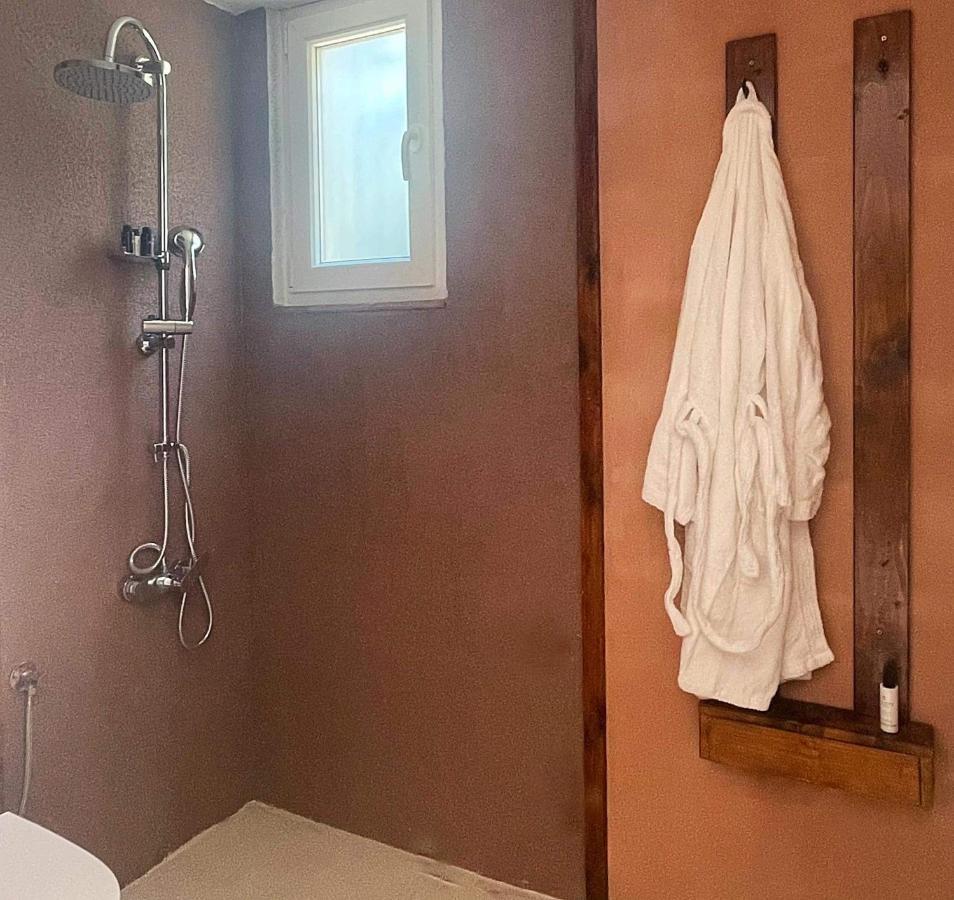 Rustic Hill Private Pool Suites Kalamata Luaran gambar